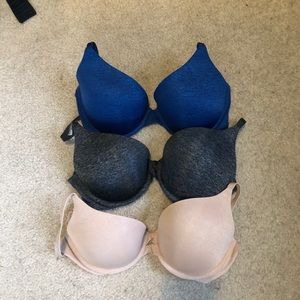 Victoria Secret Bra Bundle 32D